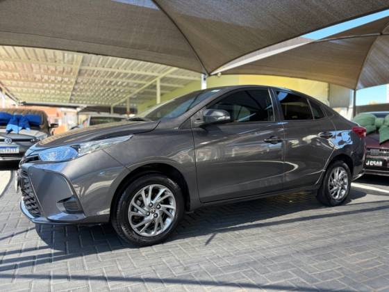 TOYOTA YARIS 1.5 16V FLEX SEDAN XS CONNECT MULTIDRIVE